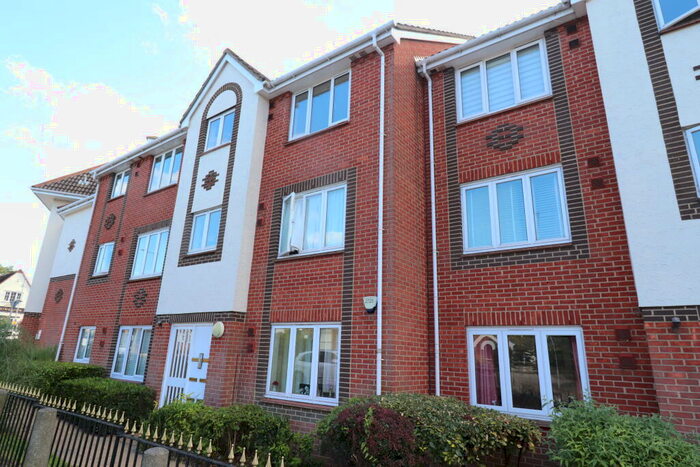 1 Bedroom Apartment To Rent In Brentwood, CM15