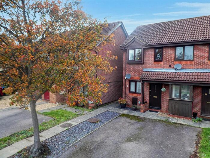 1 Bedroom End Of Terrace House For Sale In Holton Hill, Emerson Valley, Milton Keynes, MK4