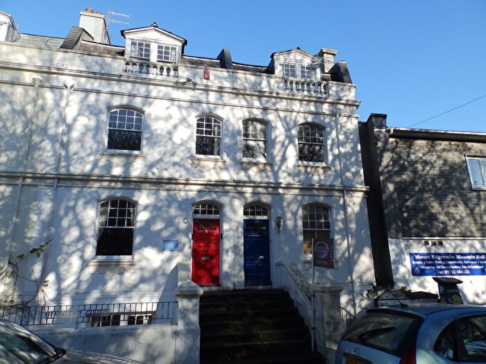 2 Bedroom Flat To Rent In Citadel Road East, Plymouth, PL1