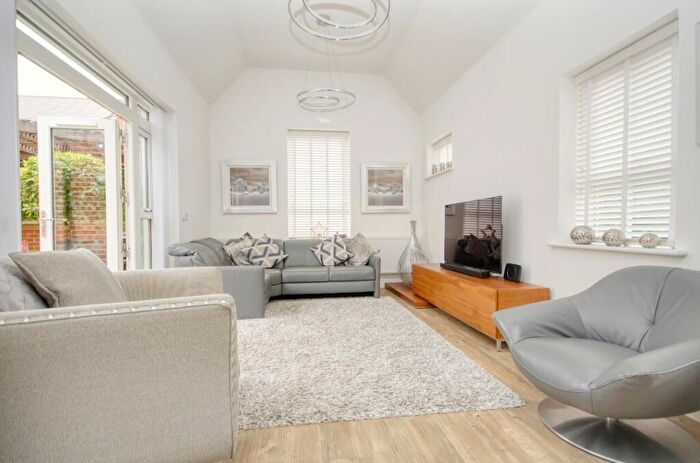 4 Bedroom Detached Bungalow For Sale In Noyce Court, West End, Hampshire, SO30