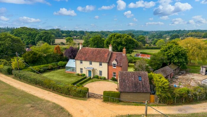 4 Bedroom Detached House For Sale In Fritham, Lyndhurst, SO43