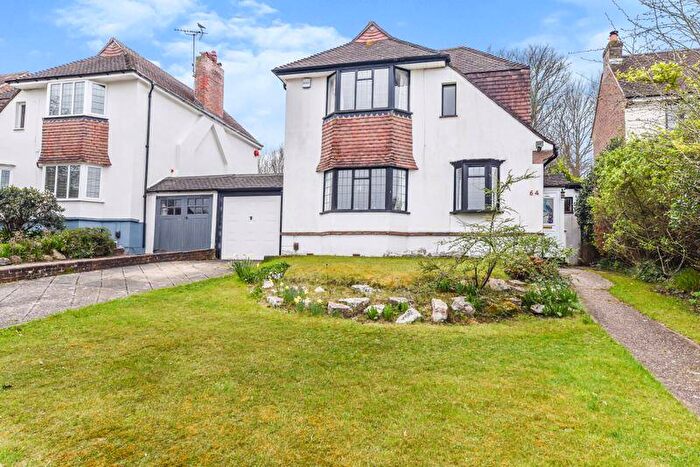 3 Bedroom Detached House For Sale In The Brow, Widley, PO7