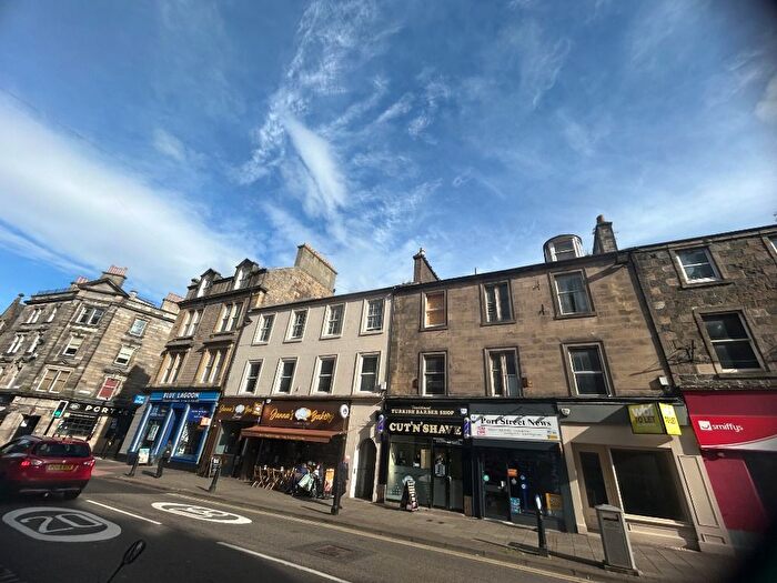 3 Bedroom Flat To Rent In Port Street, Stirling Town, Stirling, FK8