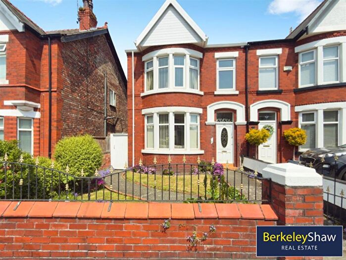 4 Bedroom Semi Detached House For Sale In Myers Road East, Crosby, Liverpool, L23