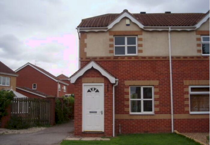 2 Bedroom Semi-Detached House To Rent In Sailors Wharf, Hull, HU9