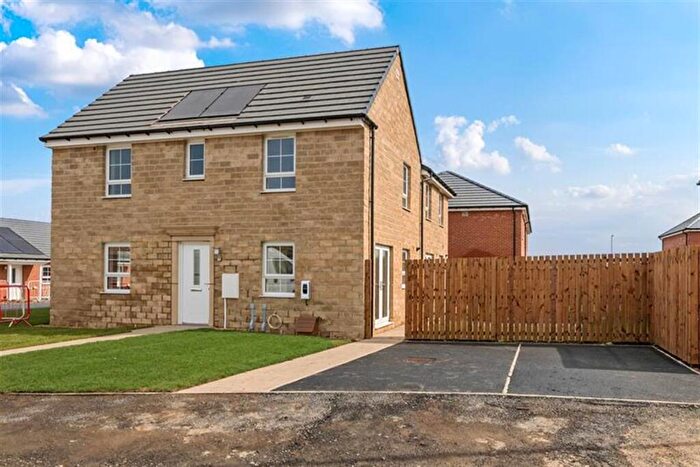 3 Bedroom Semi-Detached House To Rent In Bedroom Semi Detached House In Dandelion Drive, Cramlington, NE23