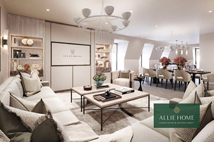 3 Bedroom Flat For Sale In Allen Street, Kensington, W8