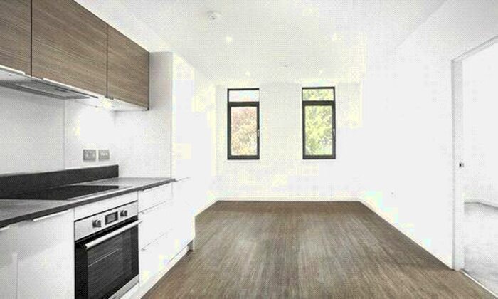 1 Bedroom Flat To Rent In Century Court, Millennium Way, Bracknell, Berkshire, RG12