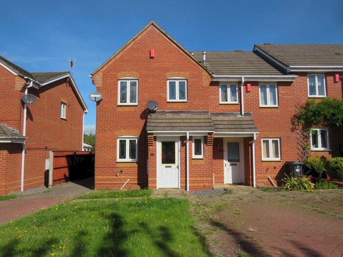 3 Bedroom Property To Rent In Jack Cade Way, Warwick, CV34