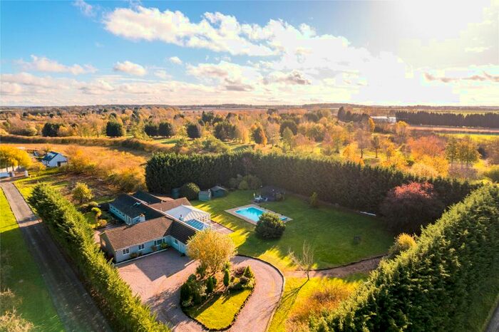 8 Bedroom Bungalow For Sale In Potton Road, Eynesbury Hardwicke, St. Neots, Cambridgeshire, PE19