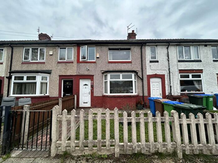 3 Bedroom Terraced House For Sale In Brookside Crescent, Manchester, M24