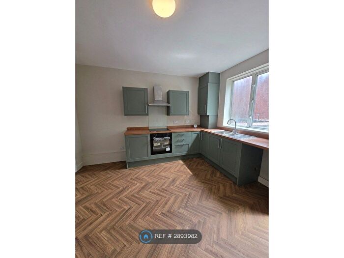 3 Bedroom Terraced House To Rent In Old Mill Lane, Barnsley, S71
