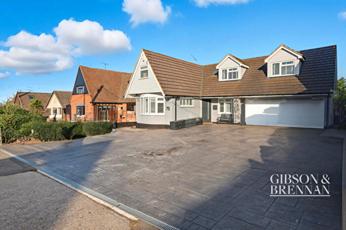5 Bedroom Detached House For Sale In Homefields Avenue, Benfleet, SS7