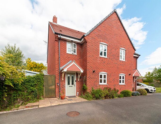 3 Bedroom Semi-Detached House For Sale In Bakers Close, Cotgrave, Nottingham, NG12