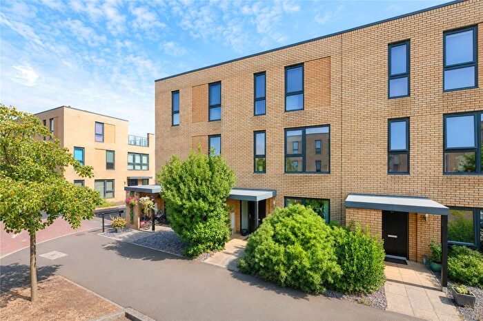 3 Bedroom Town House For Sale In Whittle Avenue, Trumpington, Cambridge, Cambridgeshire, CB2