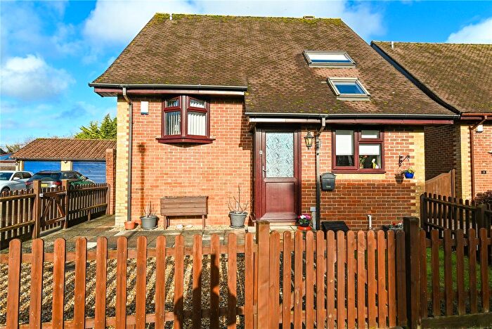 4 Bedroom Detached House For Sale In Yerville Gardens, Hordle, Lymington, Hampshire, SO41