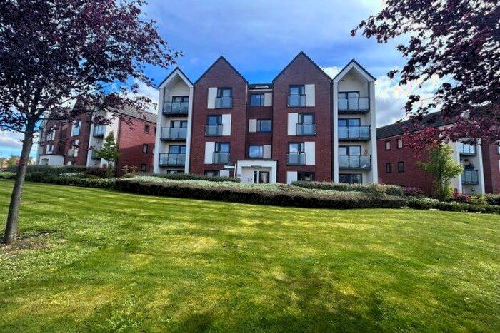 2 Bedroom Flat To Rent In Vespasian Road, Milton Keynes, MK11