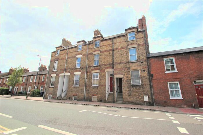 2 Bedroom Property To Rent In Cowley Road, Oxford, OX4