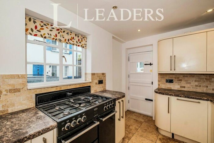 2 Bedroom Cottage To Rent In Western Row, BN11