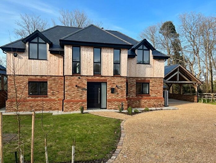 4 Bedroom Detached House For Sale In Firs Lane, Hollingbourne, Maidstone, ME17