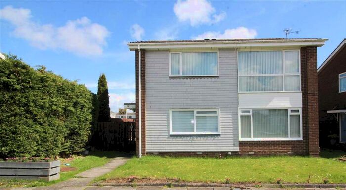 2 Bedroom Flat For Sale In Coomside, Collingwood Grange, Cramlington, NE23