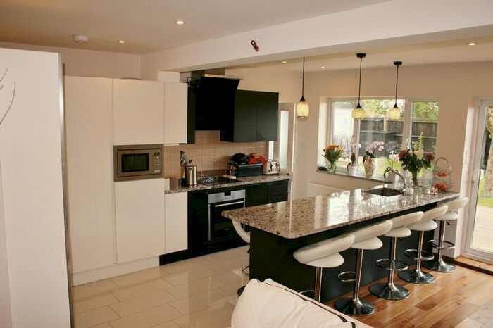 4 Bedroom Semi-Detached House To Rent In Deans Lane, Edgware, HA8