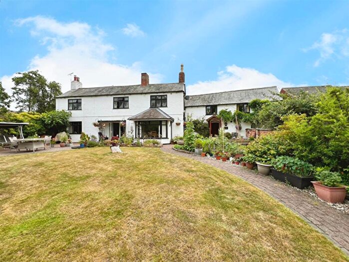 4 Bedroom Detached House For Sale In The Corner House, The Nook, Cosby, LE9