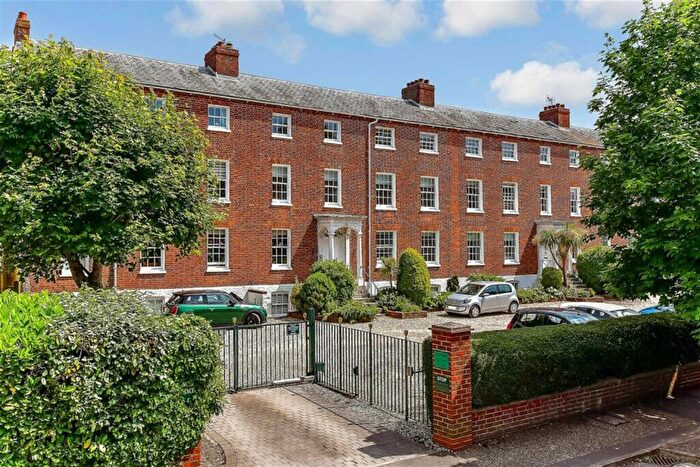 2 Bedroom Apartment For Sale In Spencer Terrace, Upper Bognor Road, Bognor Regis, PO21