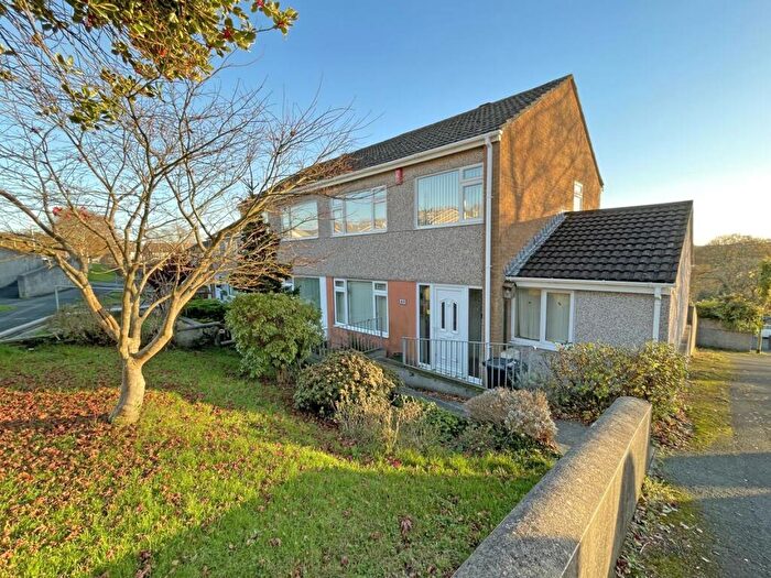 4 Bedroom Semi-Detached House For Sale In Pattinson Drive, Mainstone, Plymouth, PL6