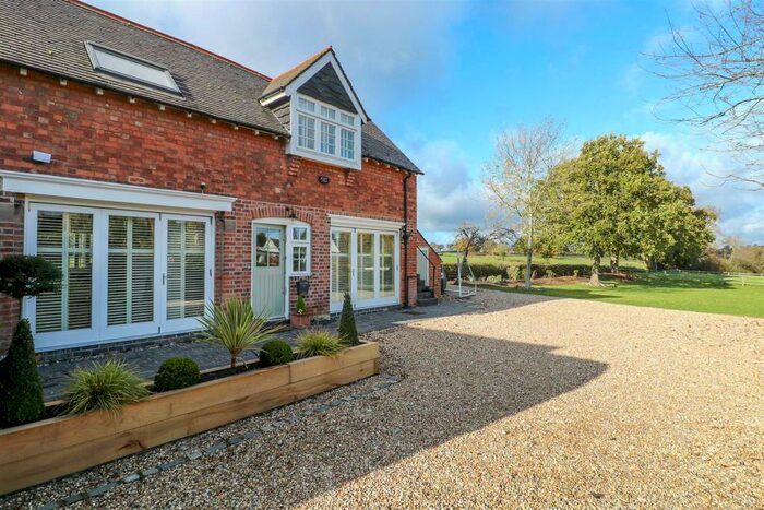 2 Bedroom Detached House To Rent In Ox Leys Road, Wishaw, Sutton Coldfield, B76