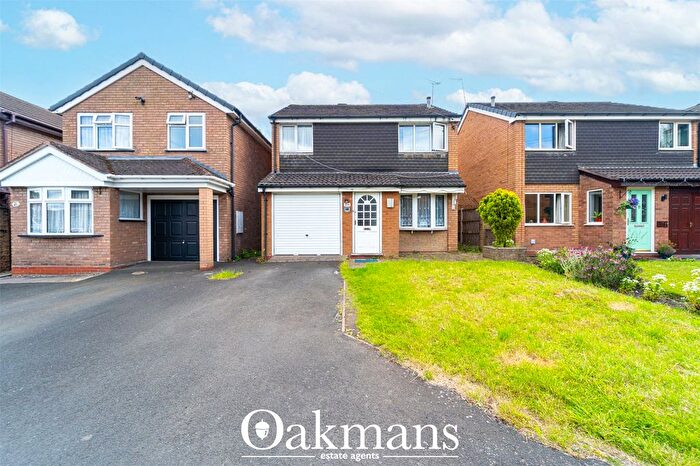 3 Bedroom Detached House For Sale In Kenilworth Close, Tipton, West Midlands, DY4