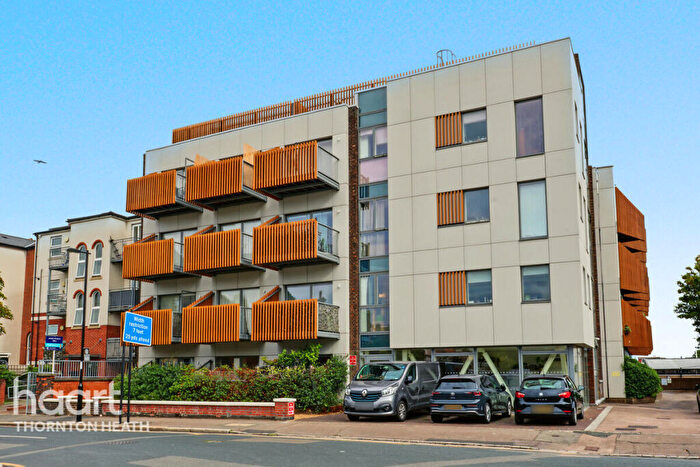 1 Bedroom Apartment For Sale In Cargreen Road, London, SE25