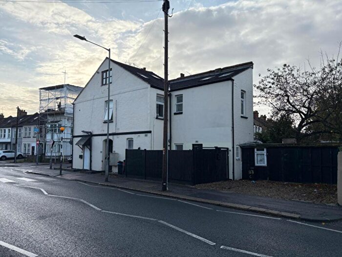 2 Bedroom Terraced House For Sale In C Ramuz Drive, Westcliff-On-Sea, Essex, SS0