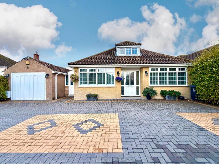 2 Bedroom Detached Bungalow For Sale In Carisbrook Terrace, Chiseldon, Swindon, SN4