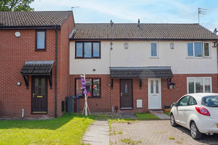 2 Bedroom Terraced House For Sale In Abbotside Close, Whalley Range, M16