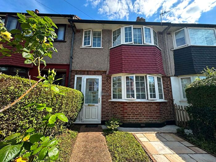 3 Bedroom Terraced House For Sale In Brockman Rise, Bromley, BR1