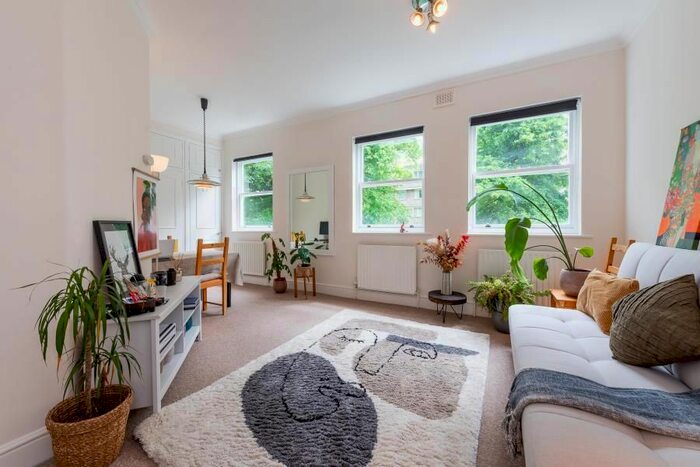 1 Bedroom Flat To Rent In Sutherland Avenue, London, W9