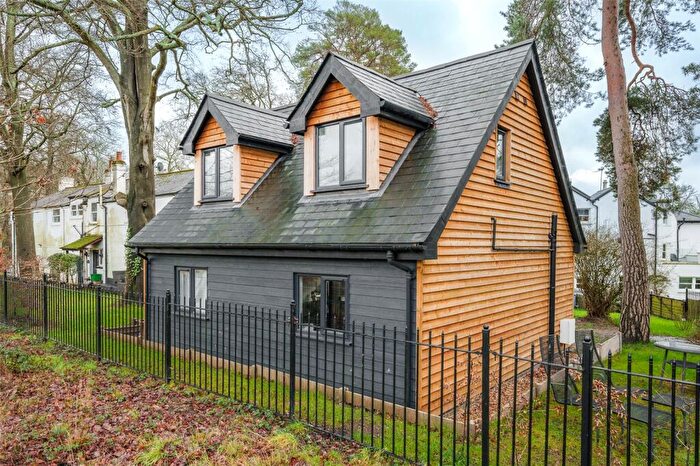 Apartment To Rent In Bagshot Road, Ascot, Berkshire, SL5