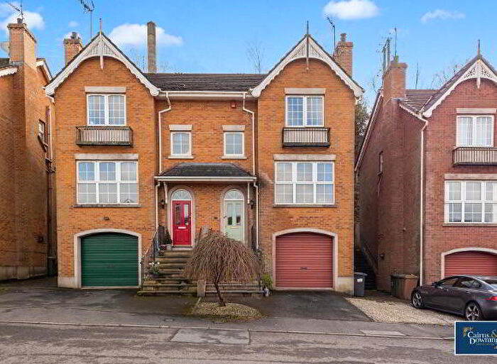 4 Bedroom Semi-Detached House For Sale In Primrose Way, Dromore, BT25