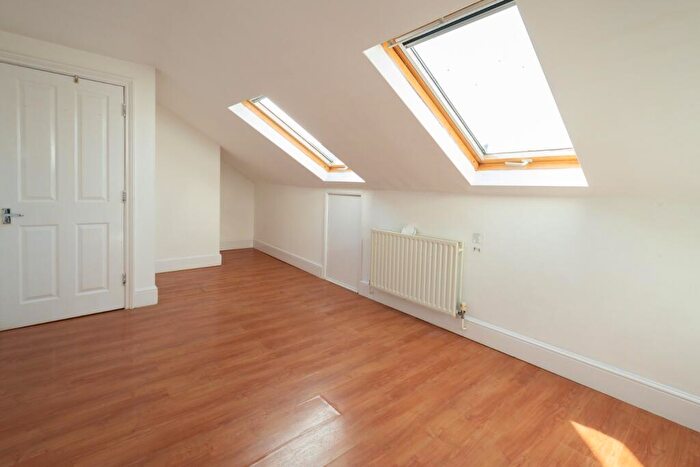 4 Bedroom Apartment For Sale In Princes Terrace, Brighton, BN2