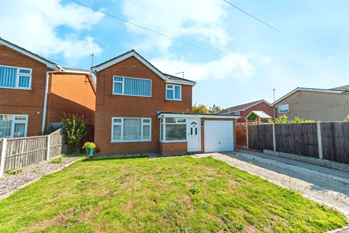 3 Bedroom Detached House For Sale In Armstrongs Close, Weston, Spalding, PE12