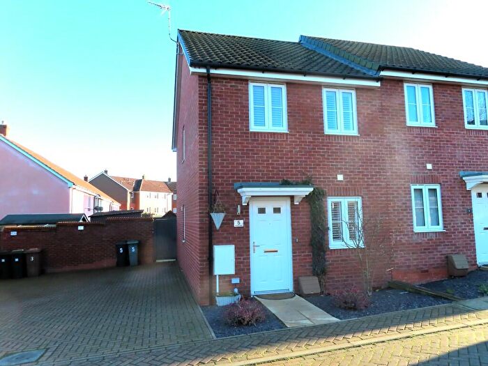 2 Bedroom Semi-Detached House To Rent In Popular Road, Great Blakenham, IP6