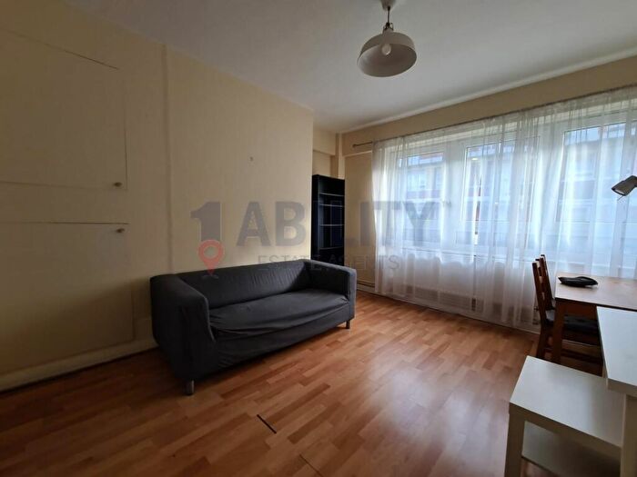 2 Bedroom Flat To Rent In Neckinger Estate, SE16