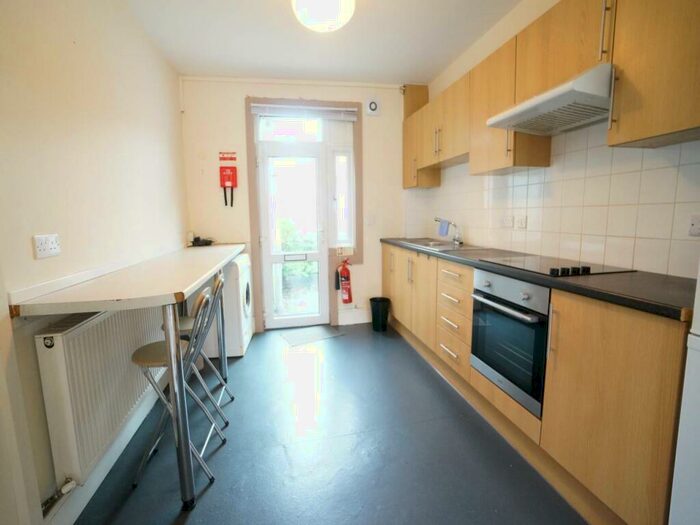 2 Bedroom House To Rent In Orme Road, Bangor, Gwynedd, LL57