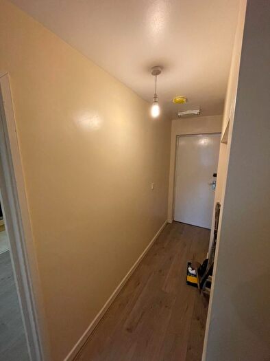 1 Bedroom Flat To Rent In Flat A, High Street, Dudley, DY1