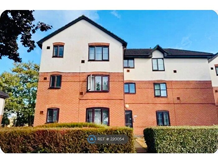 1 Bedroom Flat To Rent In Harlington, Hayes, UB3