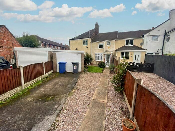 2 Bedroom Town House To Rent In Old Butt Lane, Talke, Stoke-On-Trent, ST7