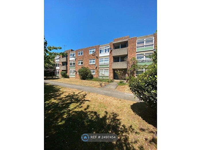 1 Bedroom Flat To Rent In Lingfield Avenue, Dartford, DA2