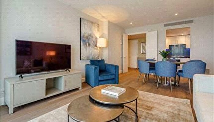 2 Bedroom Flat To Rent In Westferry Circus, Circus Apartments, Canary Wharf, E14