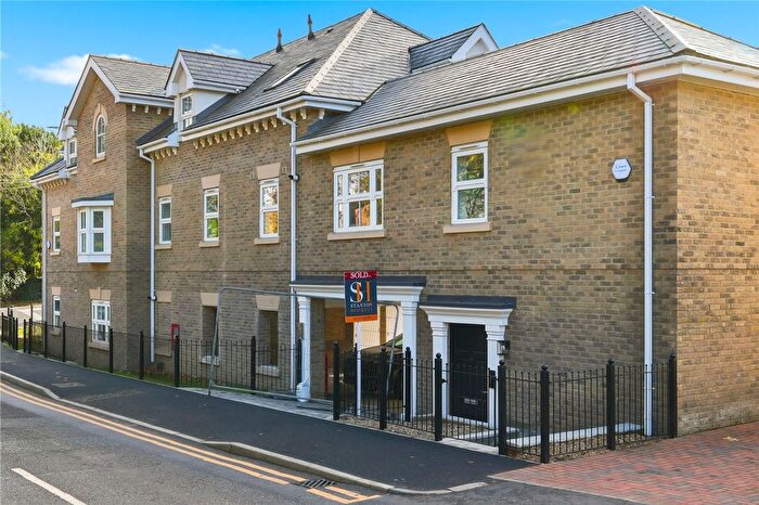 2 Bedroom Flat For Sale In Hadham Road, Bishop's Stortford, CM23